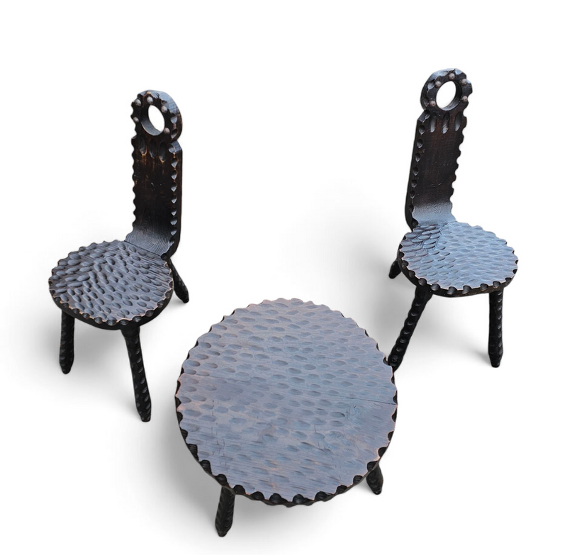 Brutalist chairs / side table / Spain 1970s