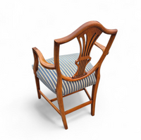 6 x English mahogany Hepplewhite chairs / 1920s