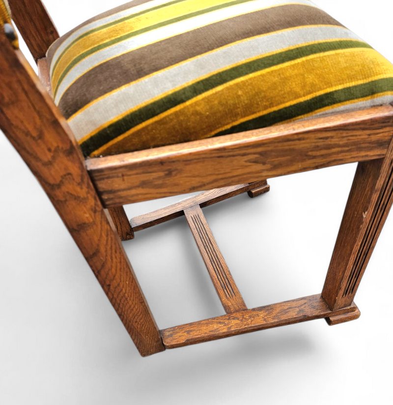 4 x Swedish / Oak Neoclassic / Grace / Dining Chairs