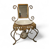 Antique dolls house / dressing / mirror table /
Porcelain jug / plate ( 13 cm ) /
With signs of use