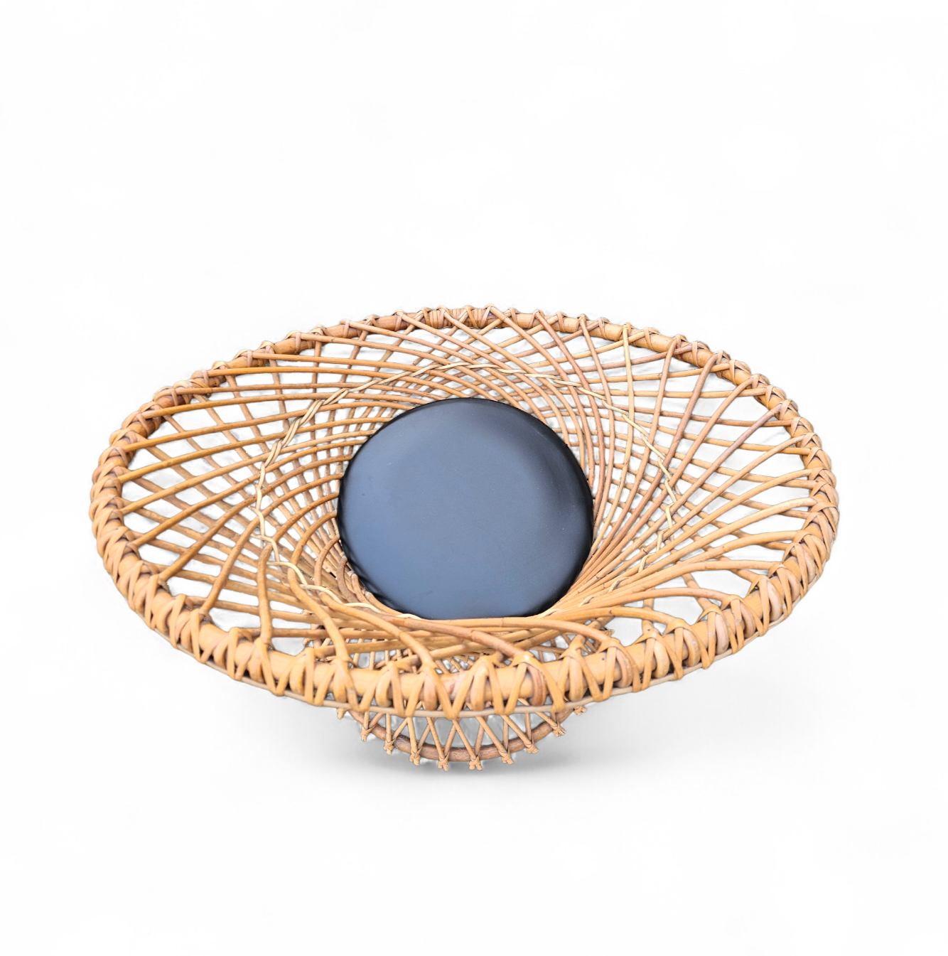 Rohé Noordwolde circle rattan chair fauteuil