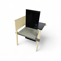 Old Berlin chair / Berlijnse Stoel / Gerrit Rietveld / Signs of repair ( 2 screws )