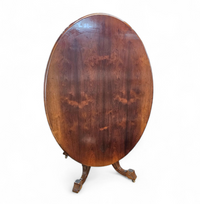 Oval Victorian tilt - top table
Breakfast table / 1840s