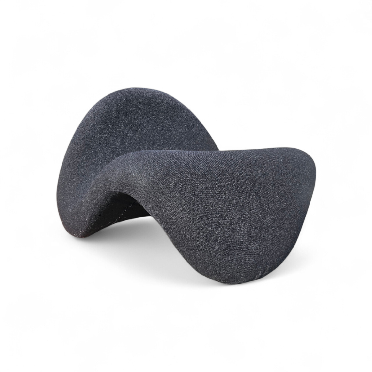 Tongue F577 Lounge Chair by Pierre Paulin for Artifort / iron frame / 1970s / vintage condition