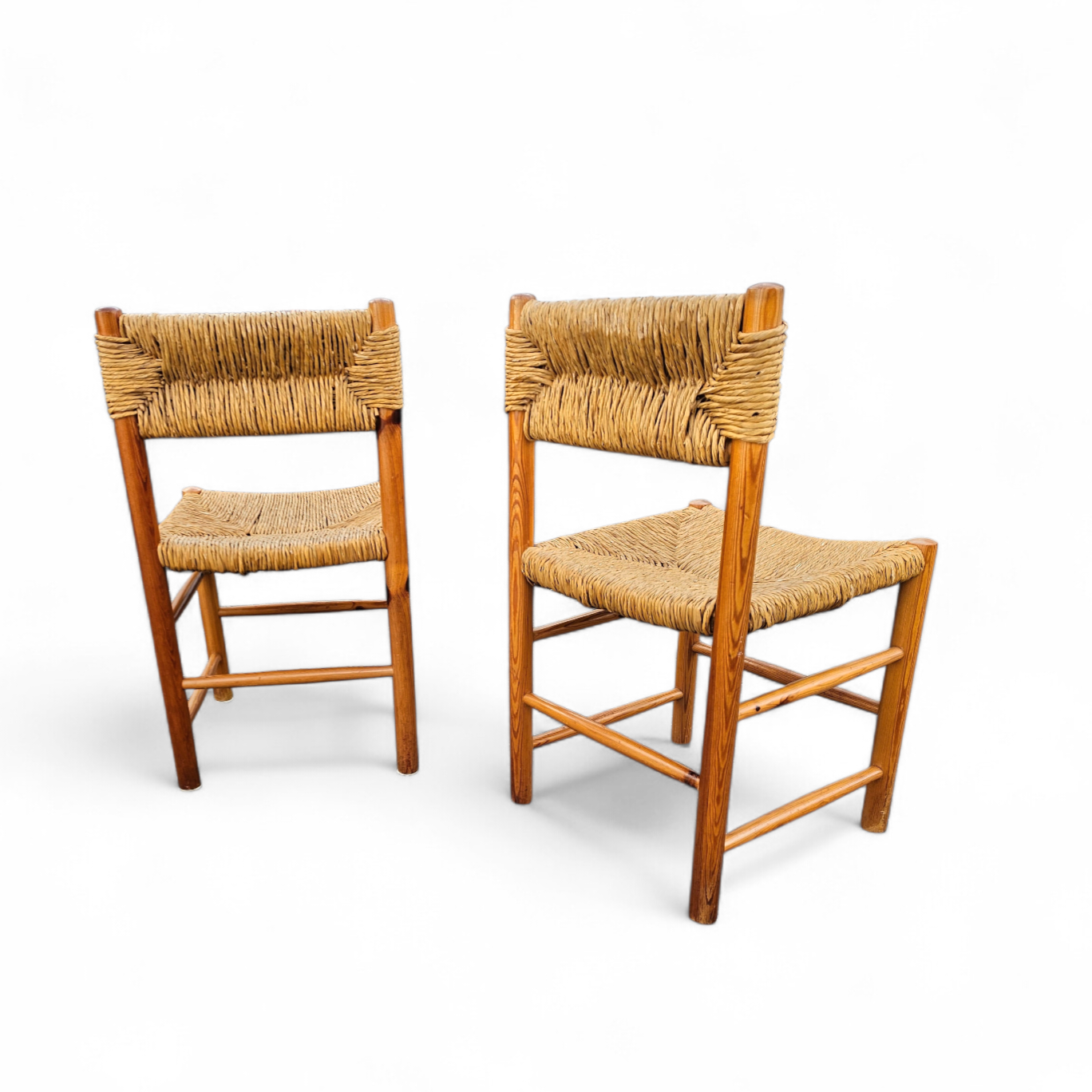 2 x pine wood woven reed dining chairs / France 1950s