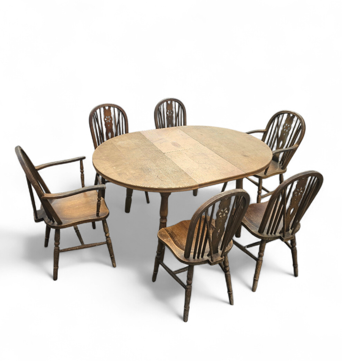 A bit wearthered windsor wheelback dining set (7) by the Oirschotse meubelindustrie 1950s