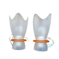 2 x table lamp by Villeroy and Boch / in the shape of a tulip / The top of the lamp is made of frosted glass / milk glass / 1990s