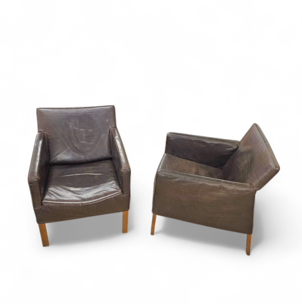 2 x Gerard van den Berg Coppola lounge chair with flexible backrest