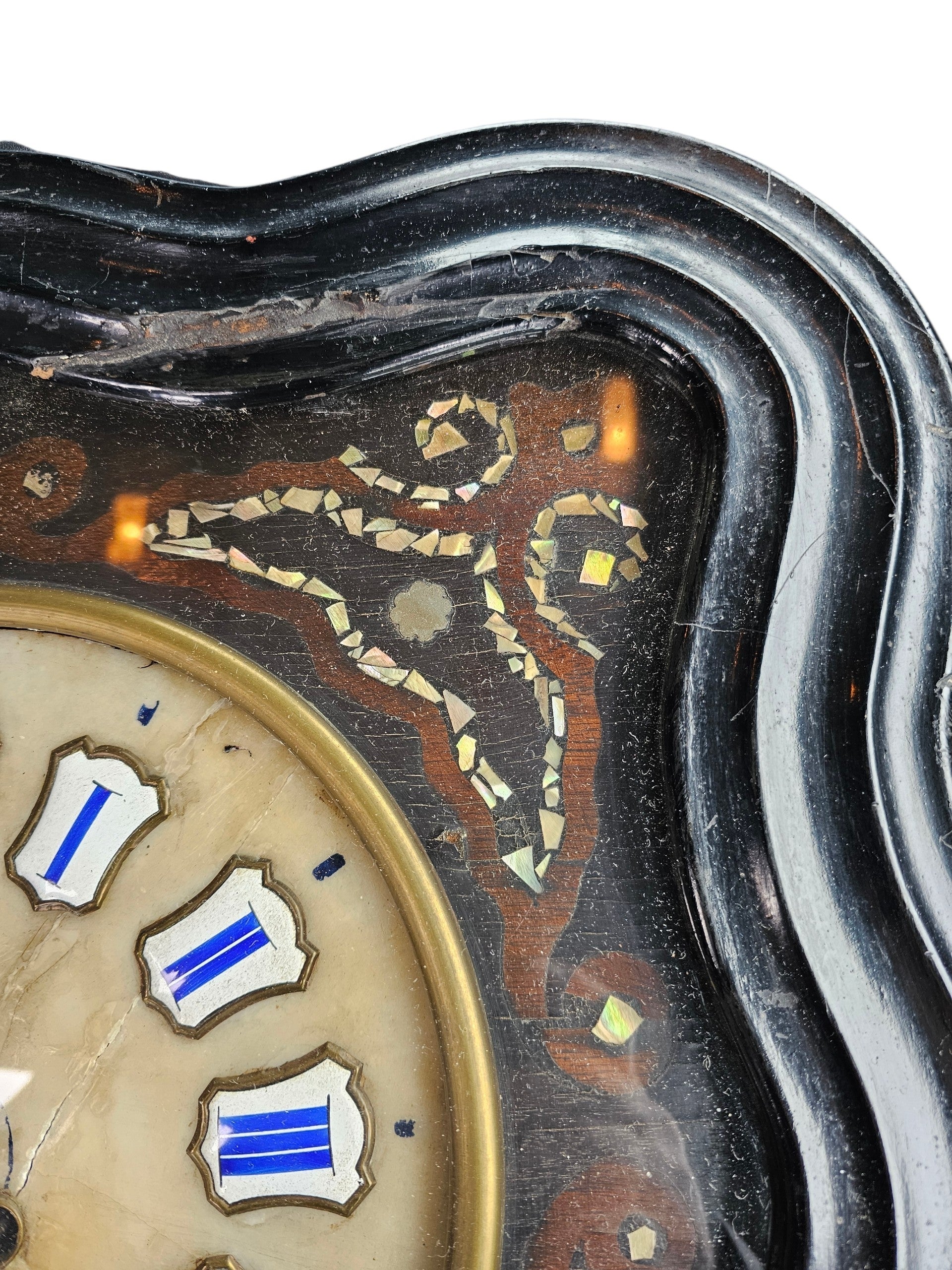 Oeil de boeuf clock / French 19th Century / Napoleon III Inlay Wall Clock