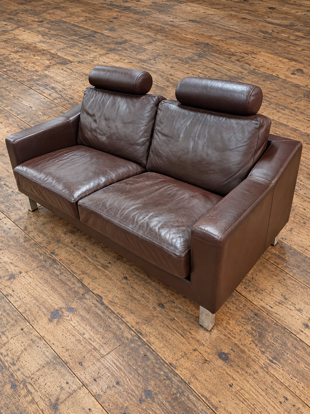 Leolux Antonia 2 seater sofa / Dark brown leather / Hugo de Ruiter / 1990s