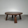 Brutalistische ronde salontafel van massief eikenhout uit de jaren 60
