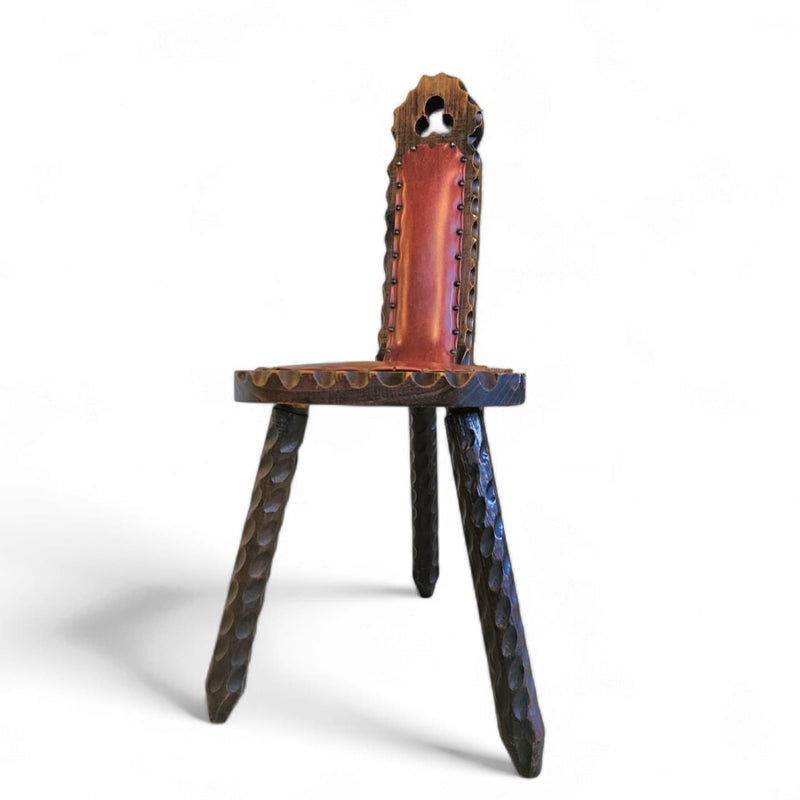 Vintage brutalist Spanish tripod chair / wooden stool