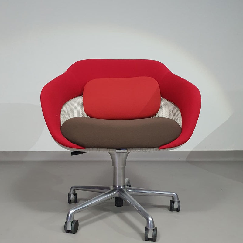 Coalesse SW_1 Conference Chair
Scott Wilson / Steelcase