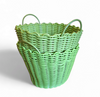 Gevlochten plastic rotan manden jaren 70 / Hoogte 43 cm