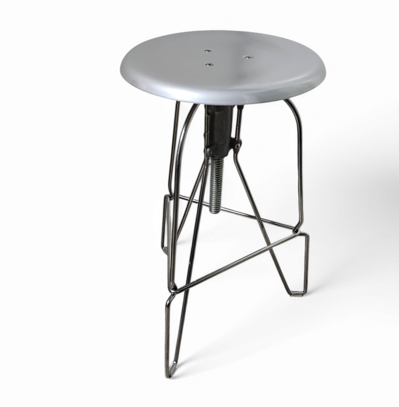 "Model Six" aluminium kruk van Jeff Covey