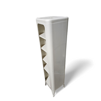 Tolix storage MT 1335 / Frédéric Gaunet

Height 130 cm