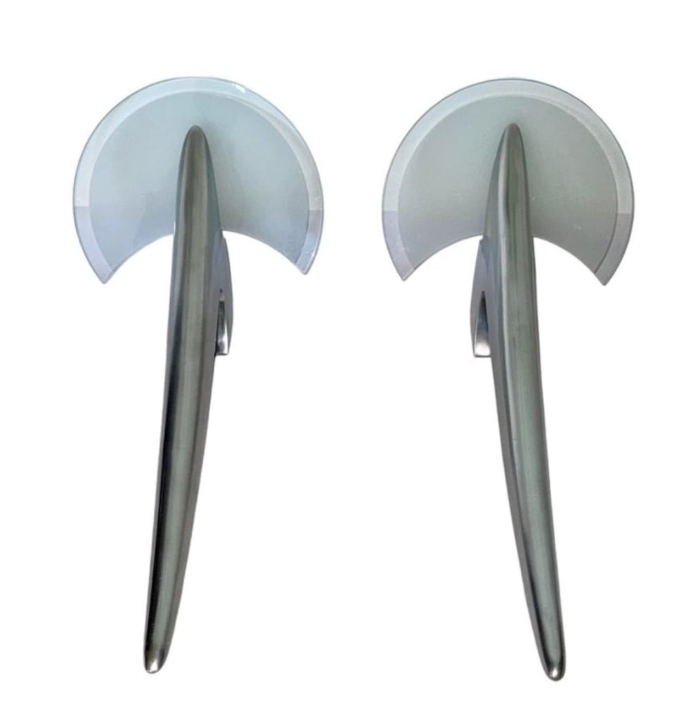 2 x wandlampen van Joan Auge voor Taller Uno / model Alien / Gepolijst gegoten aluminium