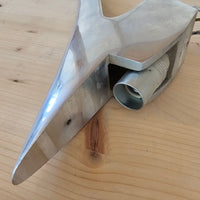 2 x wandlampen van Joan Auge voor Taller Uno / model Alien / Gepolijst gegoten aluminium