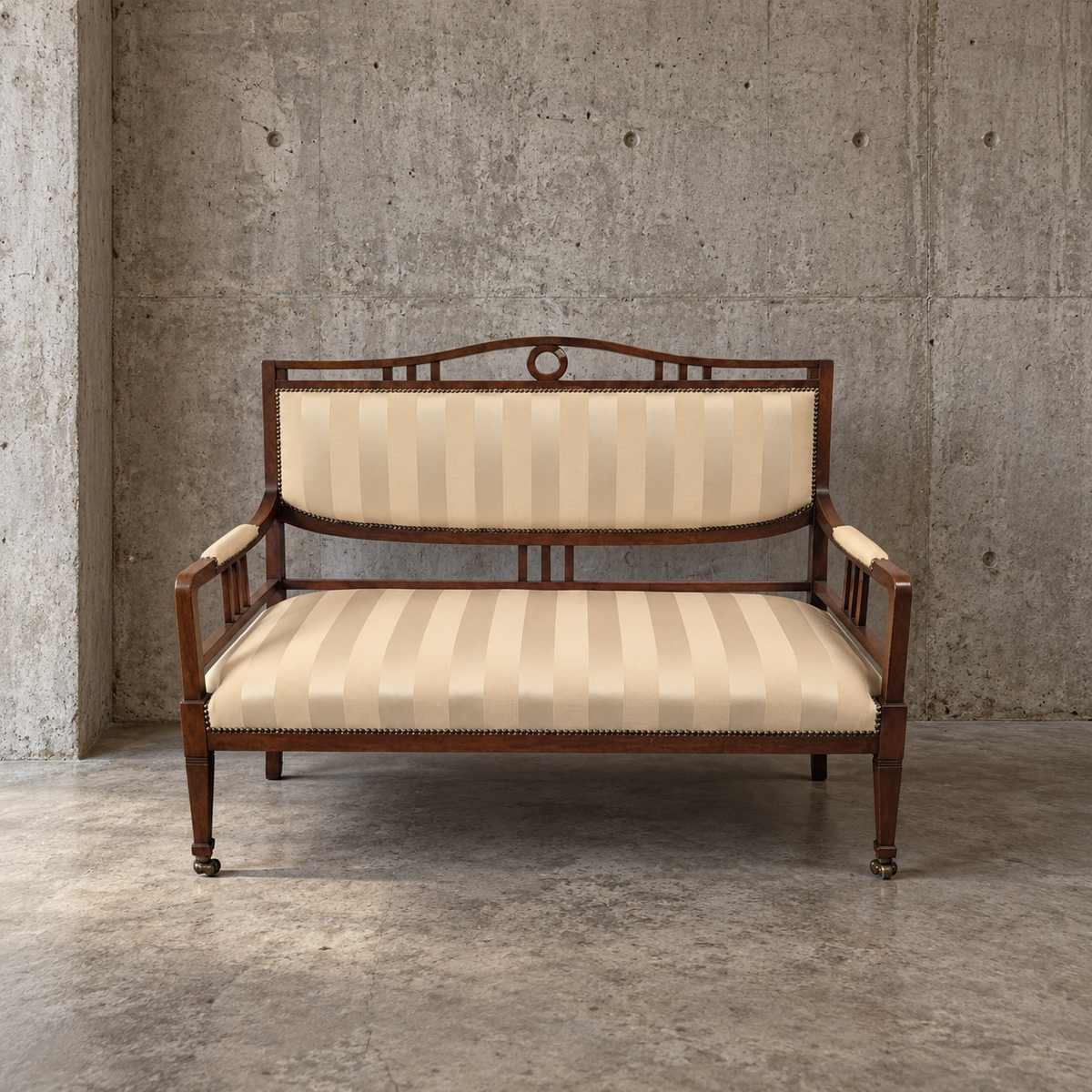 Antique mahogany settee in the Empire style / Directoire style / 1920s
