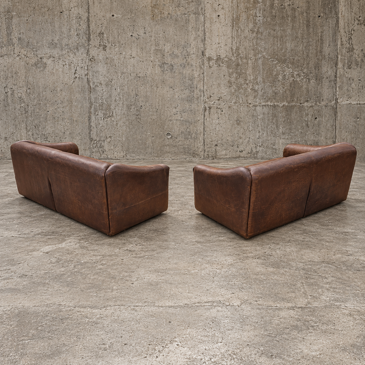 2 x Desede sofa / De Sede / Brown leather / DS-47 / matching patina of age /