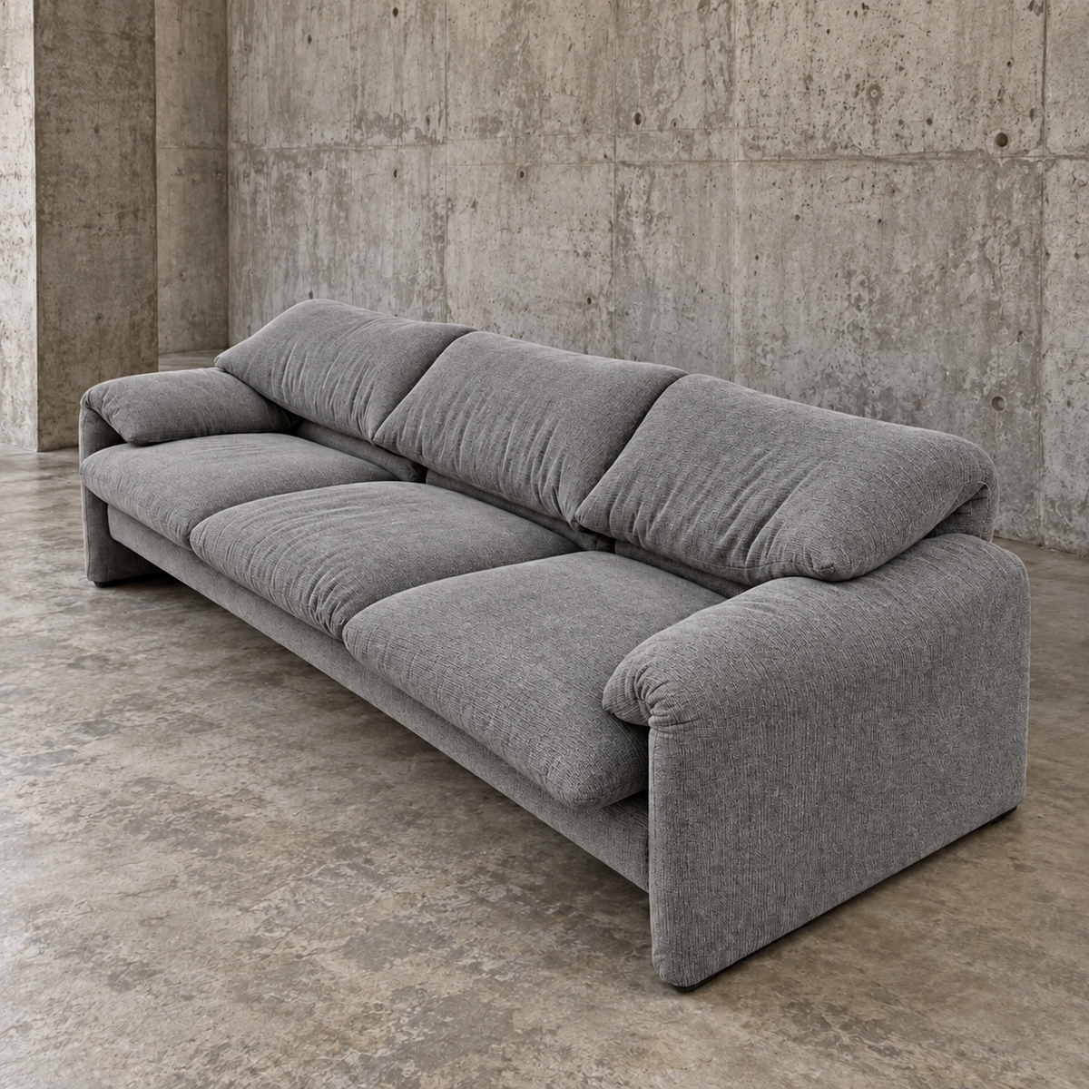 Maralunga 3-seater by Vico Magistretti for Cassina /