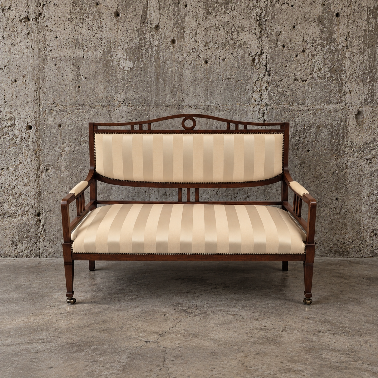 Antique mahogany settee in the Empire style / Directoire style / 1920s