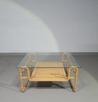 Mid Century salontafel. IJzeren frame / potloodriet / gespleten riet / rotan
 75x75x40cm