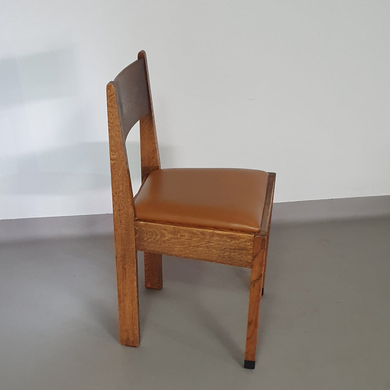 6x Utrecht Mokkum stoelen van Huizenga NV
 Gemarkeerd