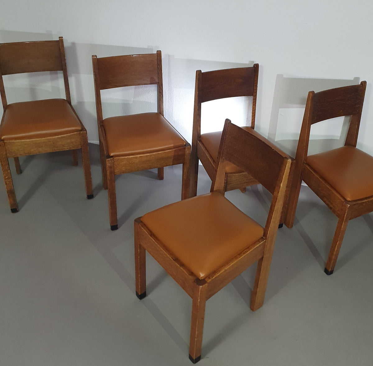 6 x Utrecht Mokkum chairs by Huizenga NV
Marked