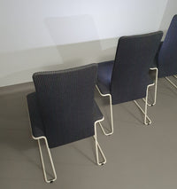 Walter antonis stoelen voor Henny de Jong.