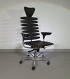 De Sede DS-2100/161 directiestoel uit onze design Home Office collectie.
 Nieuwstaat
 Donkerbruin leer