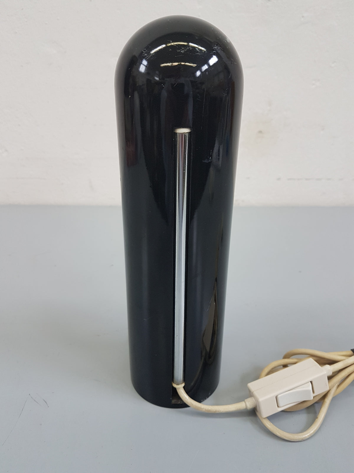 LEUKA "FLIP TOP" black ITALIAN STEEL DESK LAMP, RICHARD CARRUTHERS - 1970S