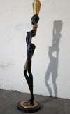 Levensgroot 169 cm bronzen Afrikaans vrouwenbeeld uit Oostenrijk, jaren 50