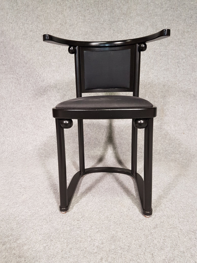 Set van 6 zwarte Fledermaus stoelen van Josef Hoffmann voor Wittmann, jaren 80.