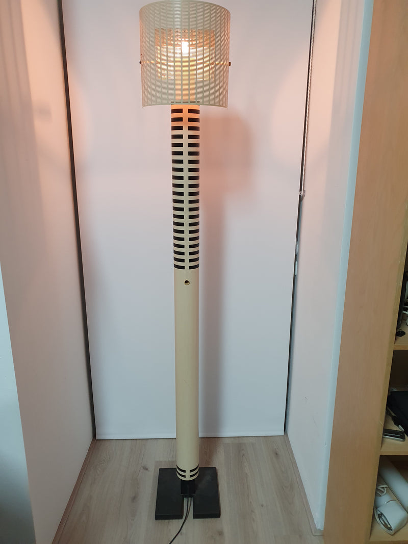 Vroege shogun vloerlamp van Mario Botta voor Artemide 