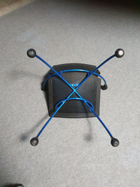 <span data-mce-fragment="1">Set 4 fauteuils - Mazairac en Boonzaaijer - Young International - jaren 80</span><br data-mce-fragment="1"> met transparant blauw frame.