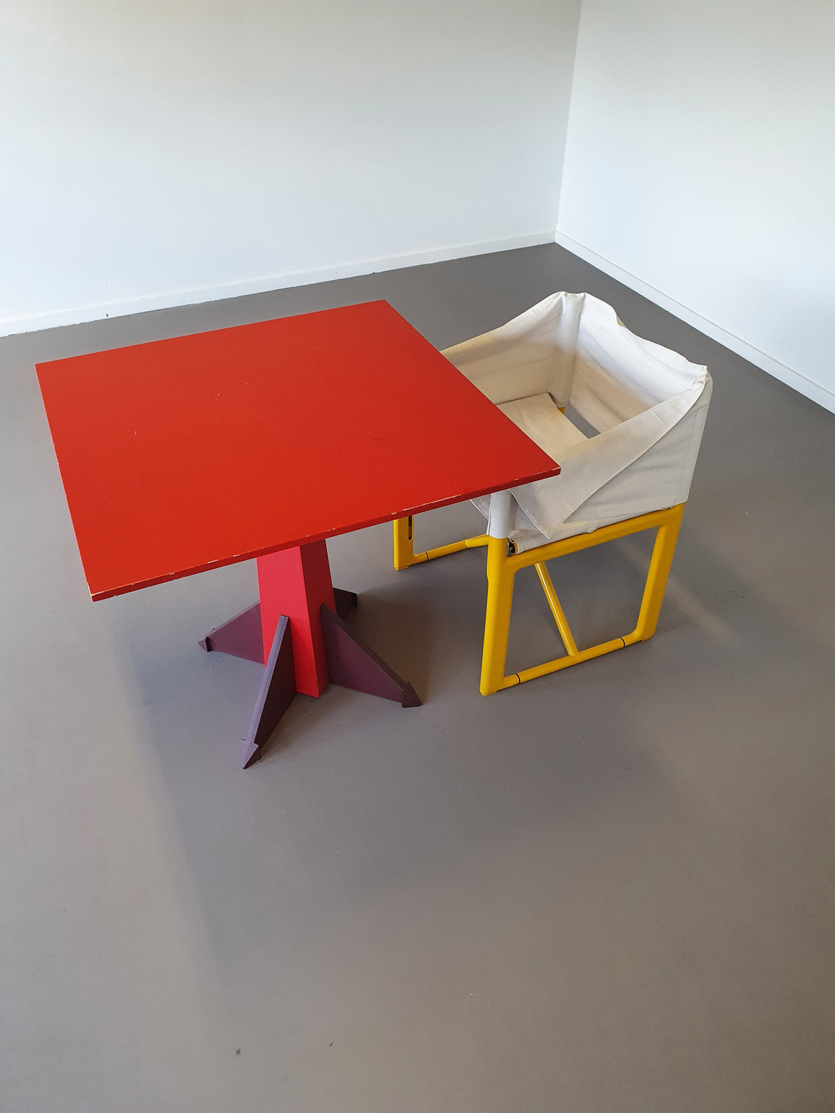 Model 4310 dining table by Anna Castelli Ferrieri for Kartell, 1980