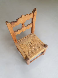 2 brutalistische touwstoelen midden 1900