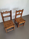 2 brutalistische touwstoelen midden 1900