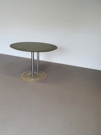 Hugo de ruiter drias eettafel Leolux
