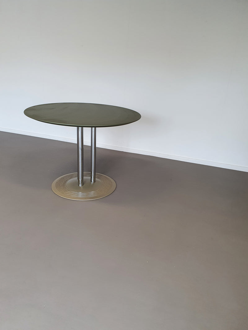 Hugo de ruiter drias eettafel Leolux