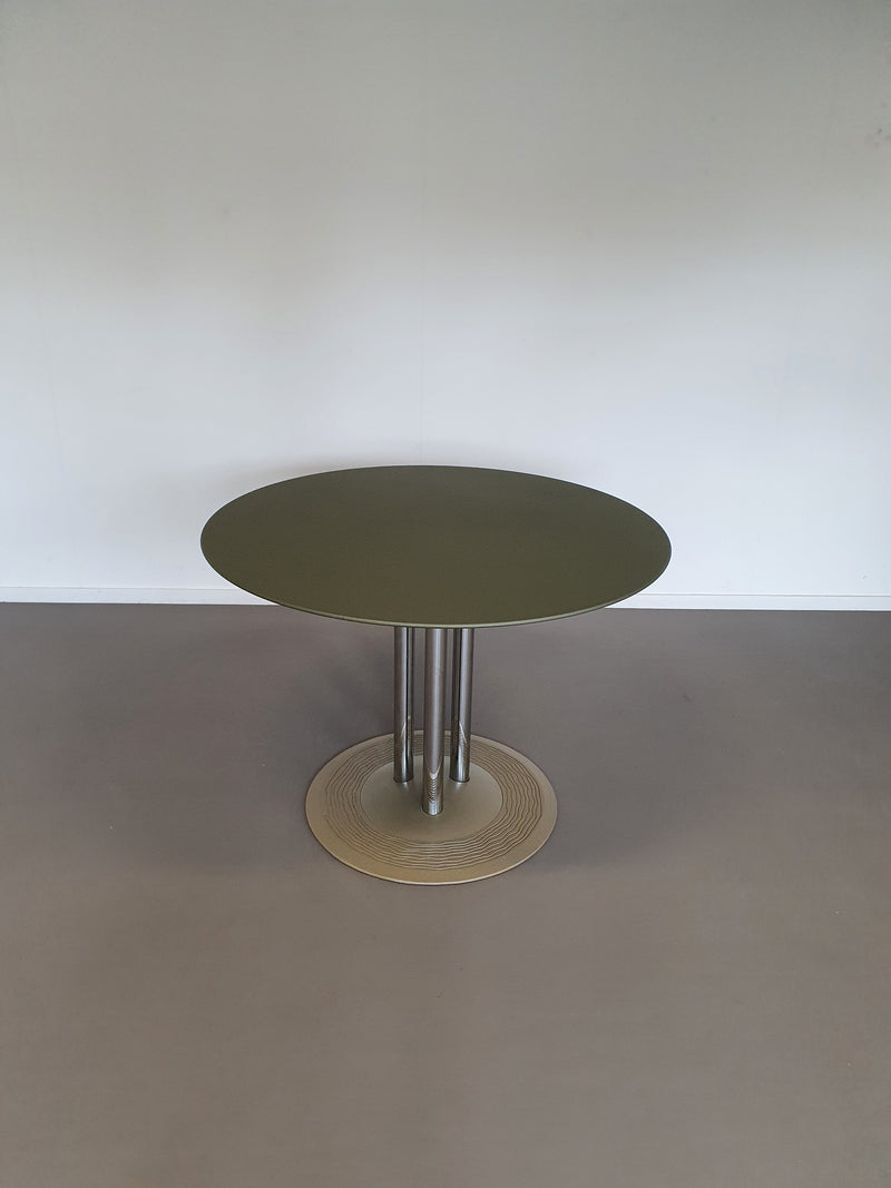 Hugo de ruiter drias eettafel Leolux