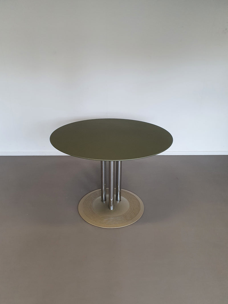 Leolux TRIAS tafel Hugo de Ruiter