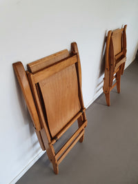 Vouwstoelen van multiplex uit het midden van de eeuw