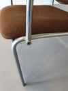 6 x retro stoel jaren zeventig in goede staat. 2 stoelen hebben een lage rugleuning en armleuningen