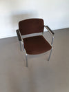 6 x retro stoel jaren zeventig in goede staat. 2 stoelen hebben een lage rugleuning en armleuningen