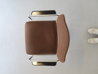 6 x retro stoel jaren zeventig in goede staat. 2 stoelen hebben een lage rugleuning en armleuningen