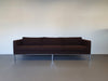 Artifort bank C905 van Kho Liang Ie 240 x 80 x 65 cm. Originele bekleding bruine boucléwol
