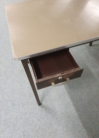 Klein Lips bureau