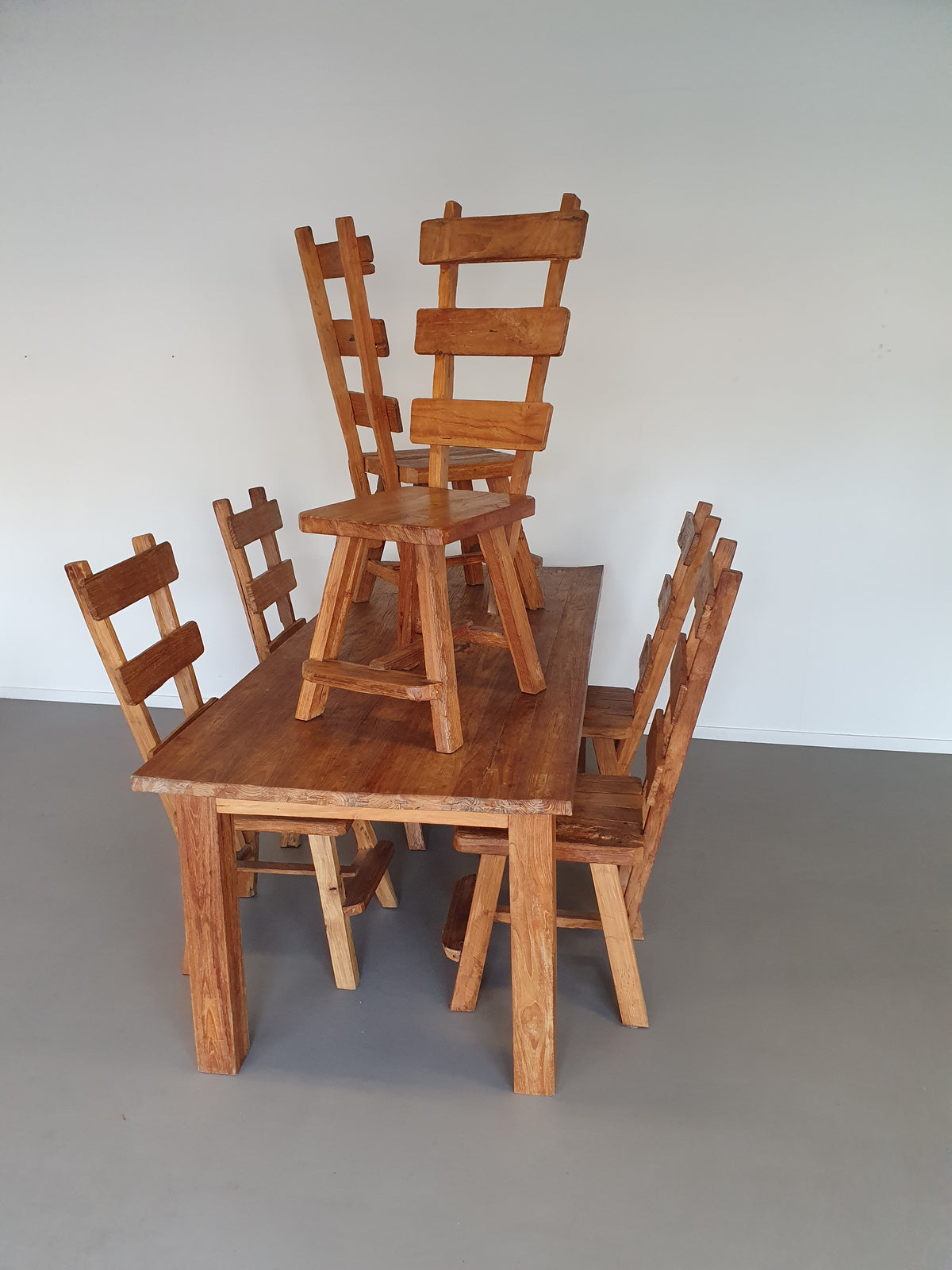 Olm wood brutalist wabi sabi dining set / 6 chairs / Table.